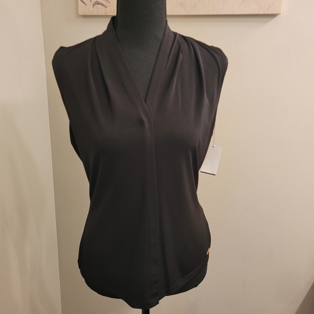 Elegant Black Sleeveless Top